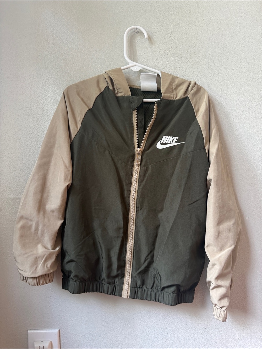 Nike Olive Green & Beige Hooded Windbreaker Jacket